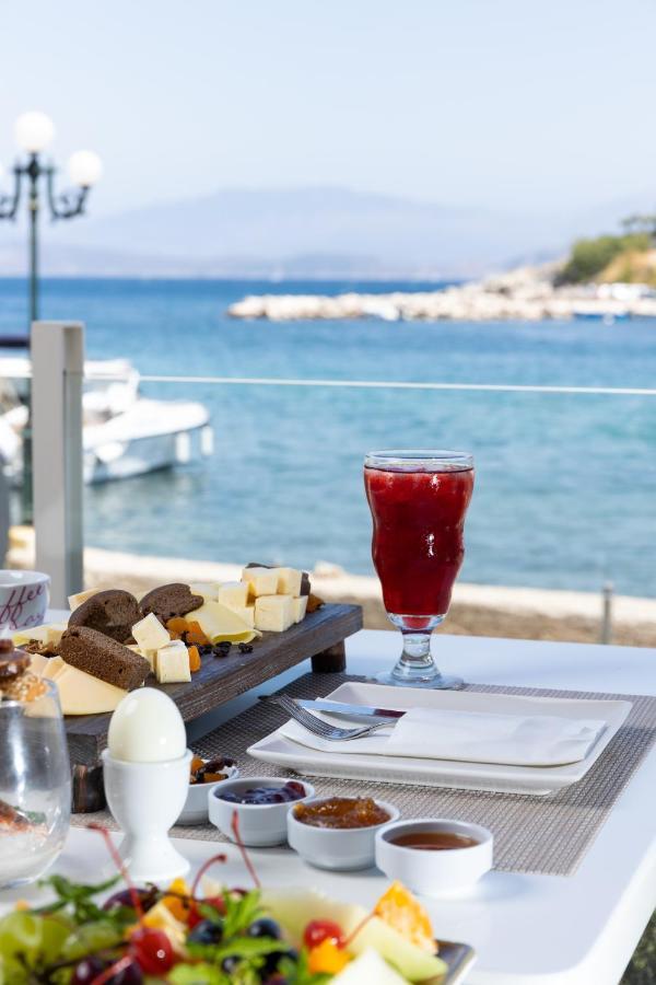 Melina Bay Boutique Hotel Kassiopi Ngoại thất bức ảnh