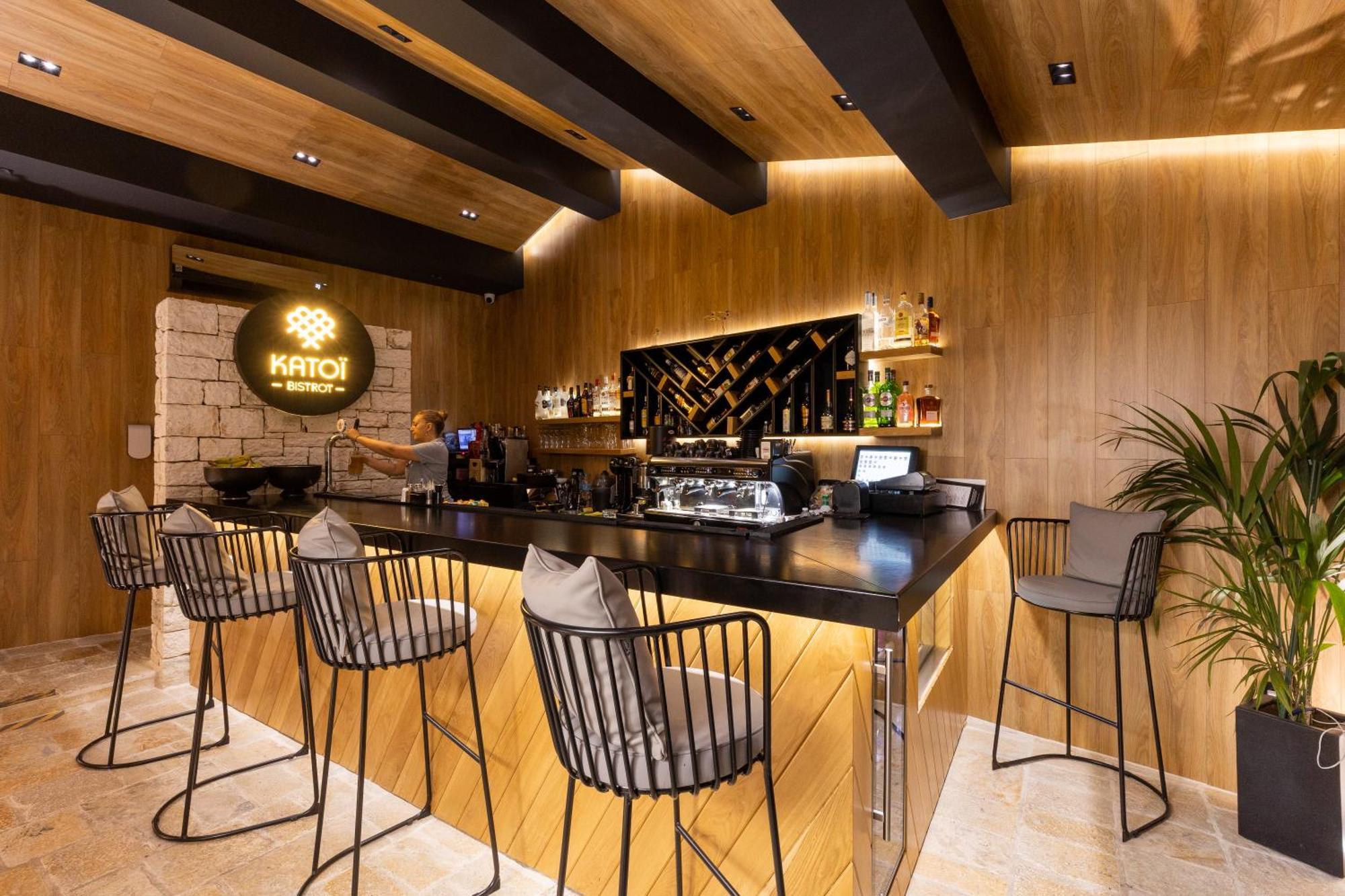 Melina Bay Boutique Hotel Kassiopi Ngoại thất bức ảnh