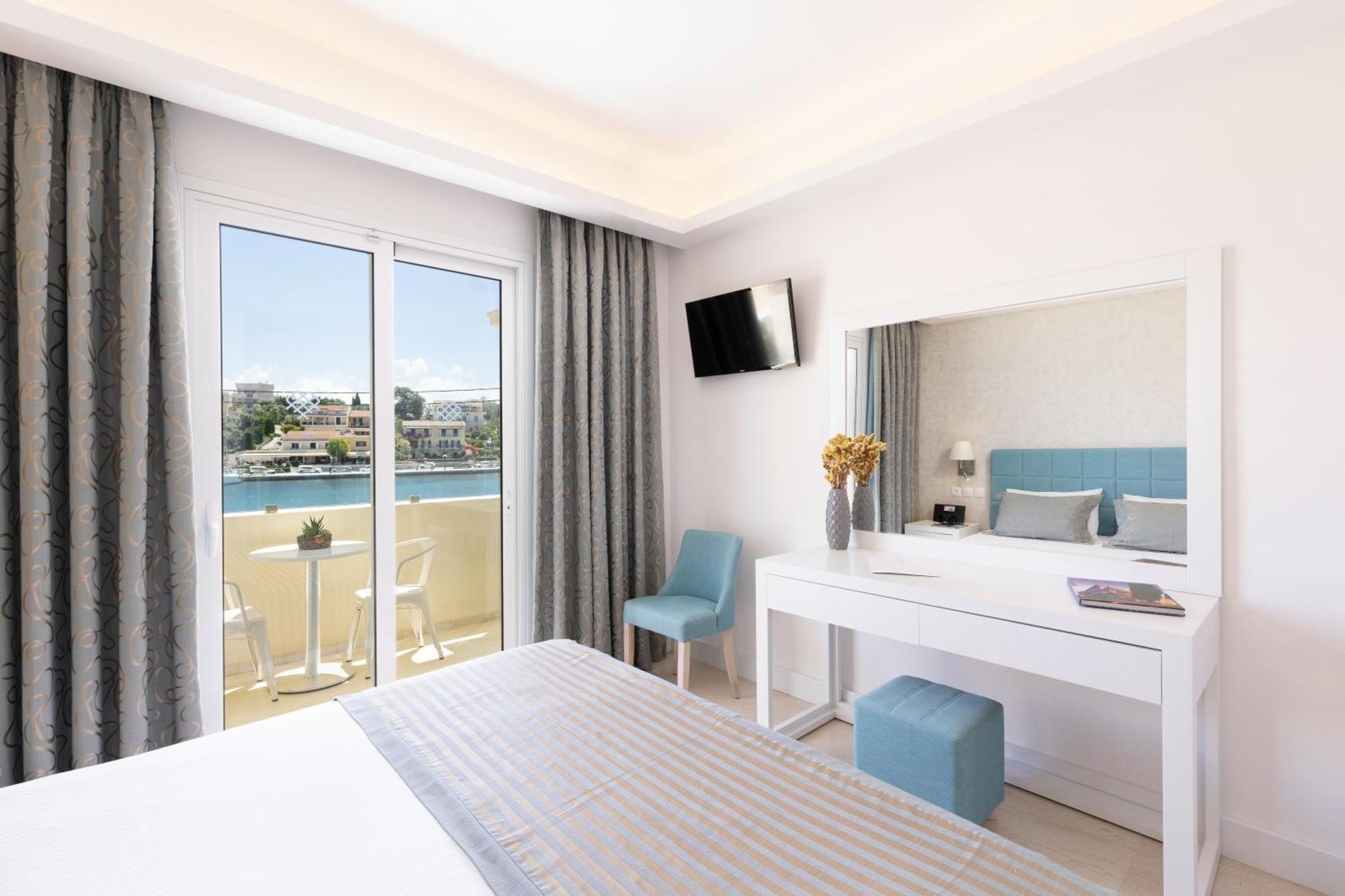 Melina Bay Boutique Hotel Kassiopi Ngoại thất bức ảnh